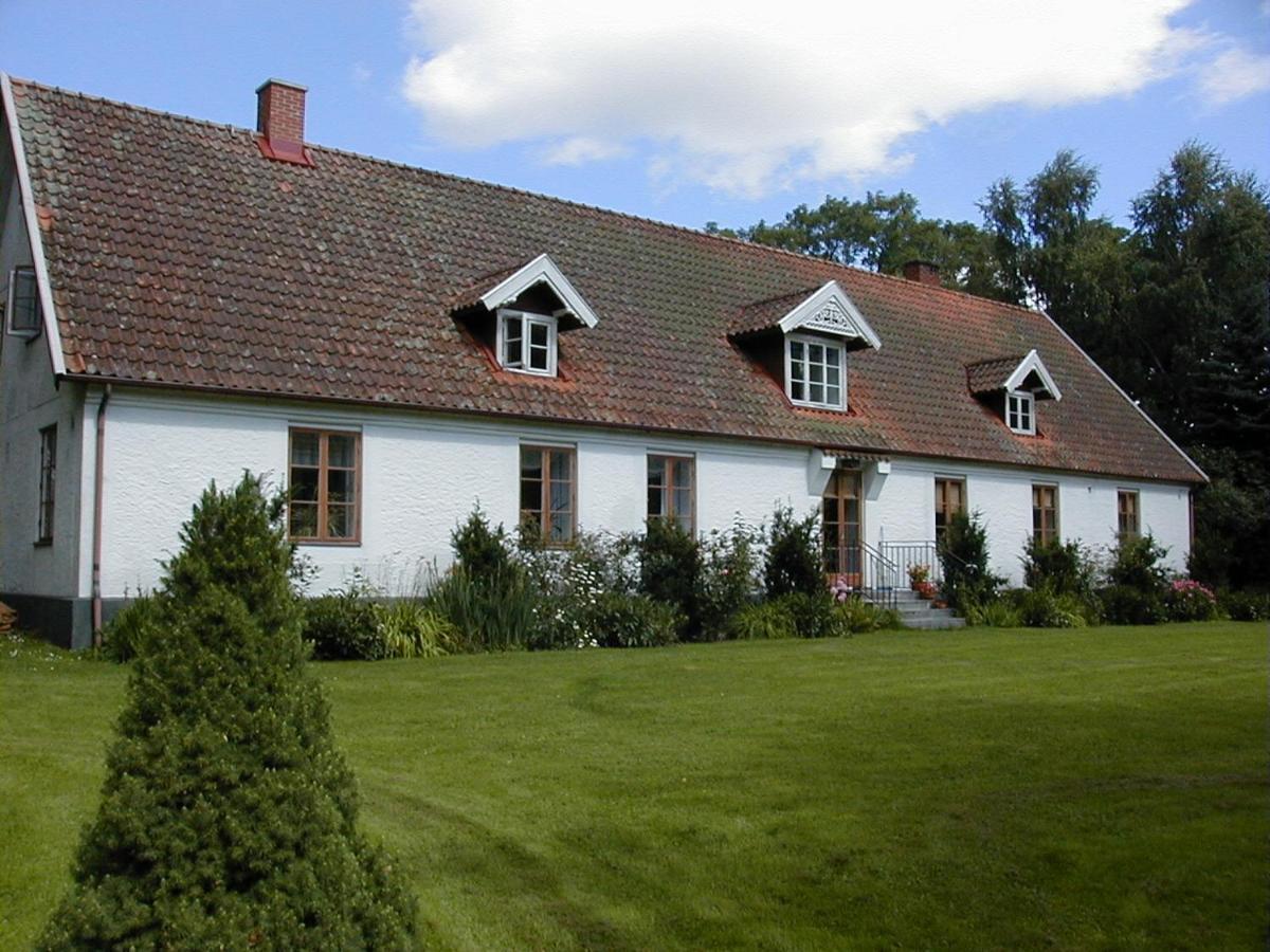 Bed and Breakfast Bo I Remmarloev Eslöv Esterno foto