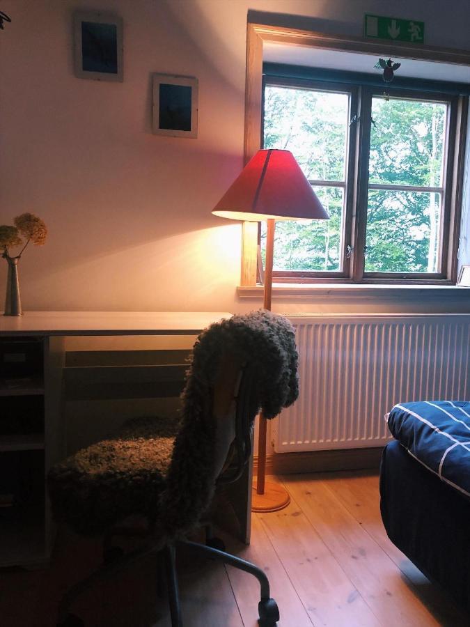Bed and Breakfast Bo I Remmarloev Eslöv Esterno foto